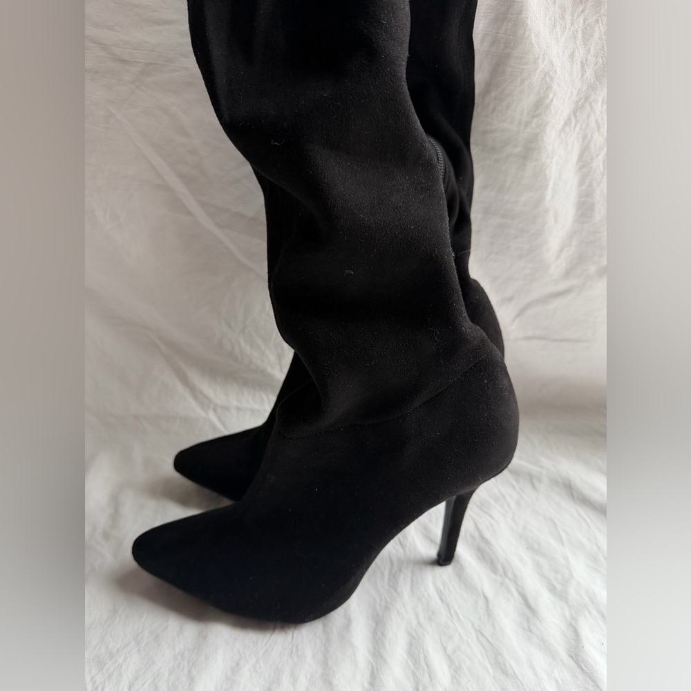 Anne Michelle Black Heels - Picture 3 of 9